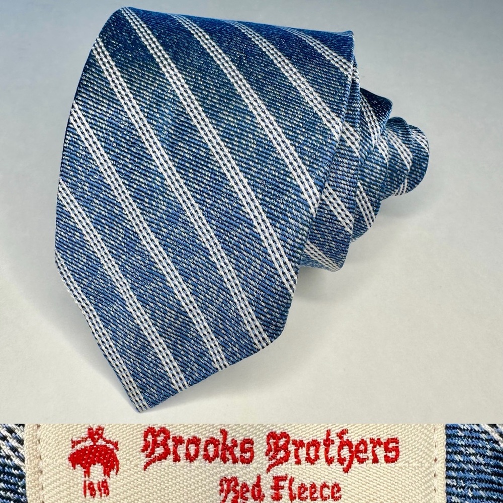 Red Fleece BROOKS BROTHERS Untipped Denim Blue White Striped Slim Silk Tie 2.25”